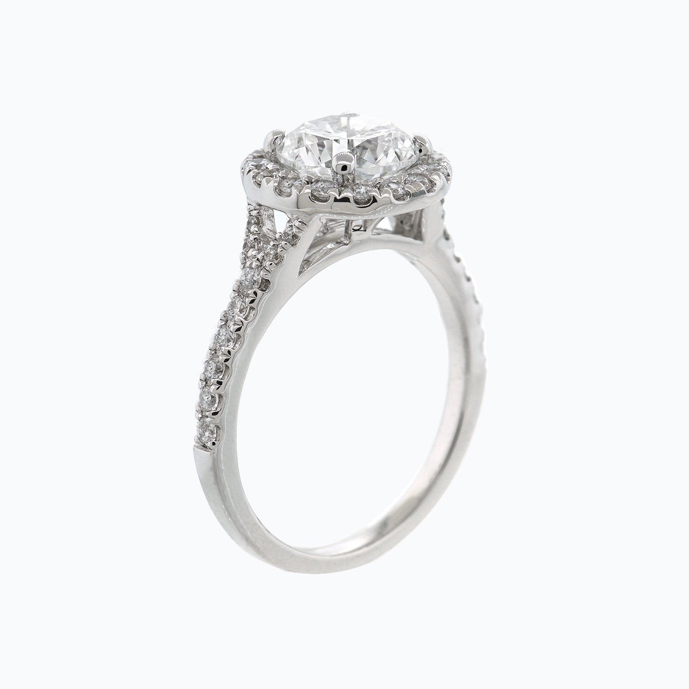 Round Halo & Pave Lab Grown Diamond Engagement Ring