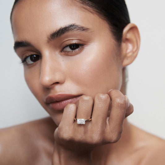 Stunning 1 CT Radiant Moissanite Engagement Ring with Solitaire Design 2