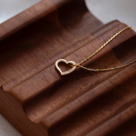 0.5 TCW Round Shape Moissanite Heart Style Necklace