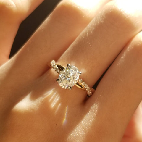 1.0 CT Oval Shaped Moissanite Twisted Pave Setting Engagement Ring 1.0 CT Oval Shaped Moissanite Twisted Pave Setting Engagement Ring