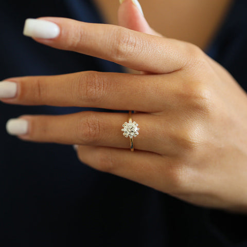 1.0 CT Round Cut Solitaire Moissanite Engagement Ring 2 1.0 CT Round Cut Solitaire Moissanite Engagement Ring 2