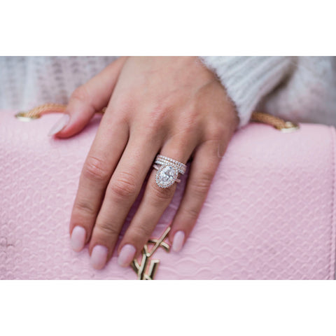 3.90 CT Oval Halo & Pave Moissanite Engagement Ring 6 3.90 CT Oval Halo & Pave Moissanite Engagement Ring 6