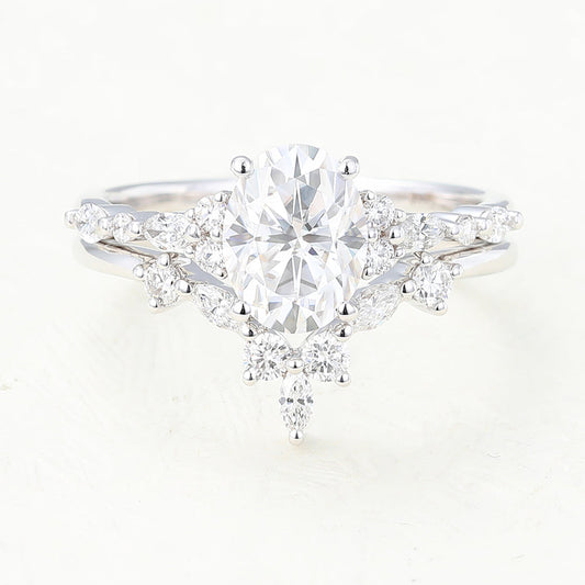 1.33 CT Oval Moissanite Cluster Bridal Ring Set 1