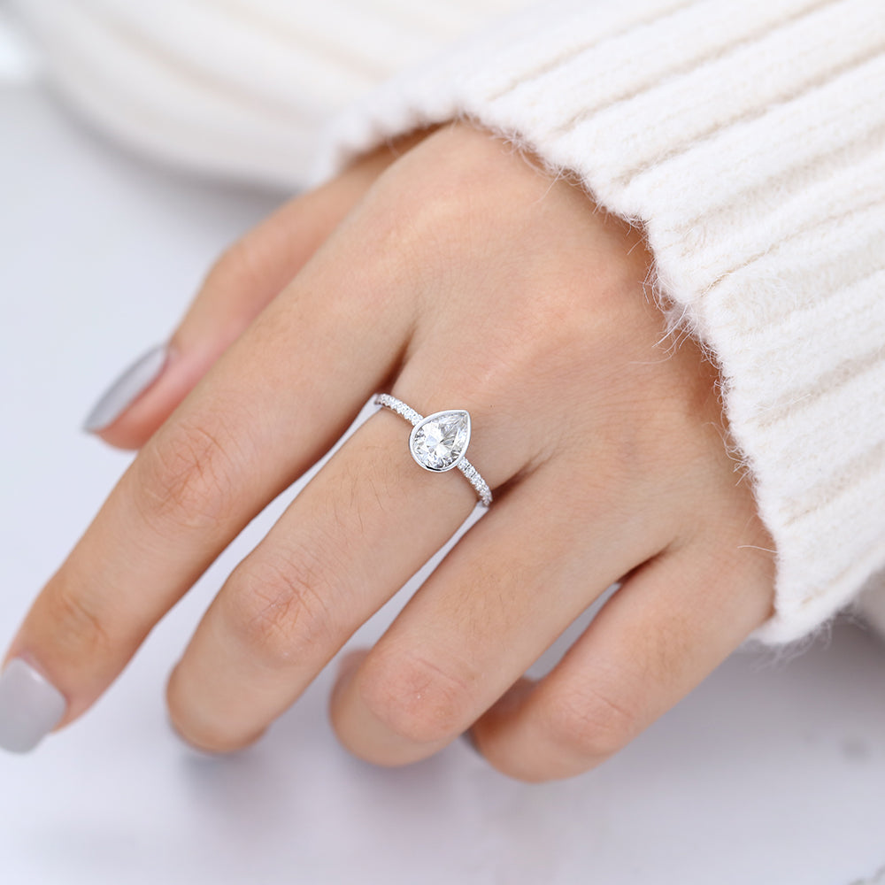 Pear Bezel & Pave Lab-Grown Diamond Engagement Ring