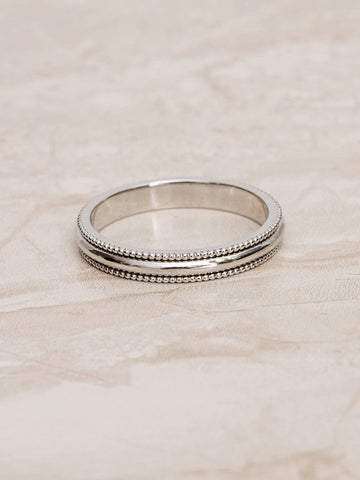 Milgrain Classic Men's Wedding Band 1 Milgrain Classic Men's Wedding Band 1