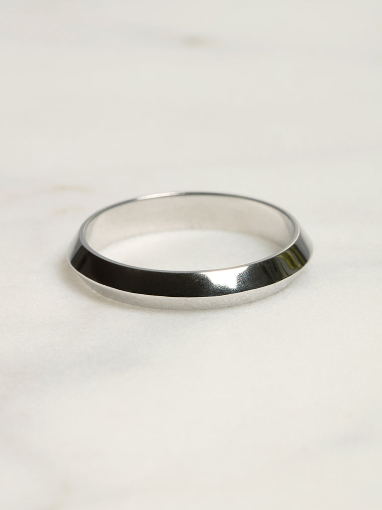 Polished Finish Classic Men's Wedding Band 2 Polished Finish Classic Men's Wedding Band 2