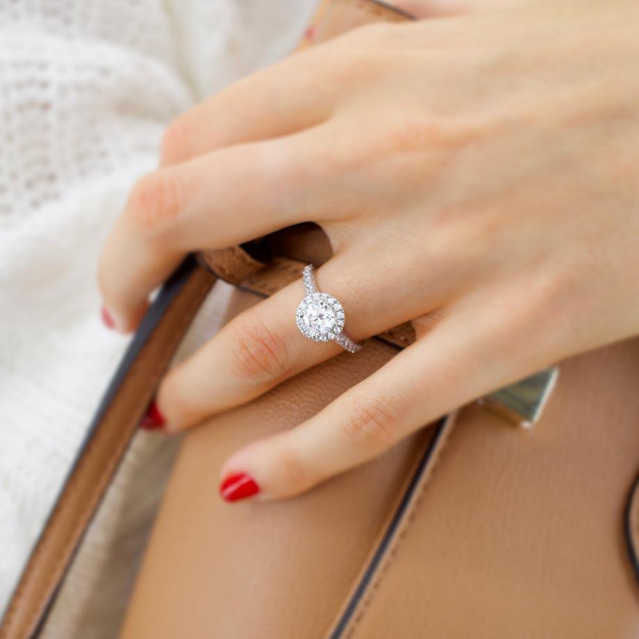 1.0 CT Round Shaped Moissanite Halo Style Engagement Ring 1 1.0 CT Round Shaped Moissanite Halo Style Engagement Ring 1