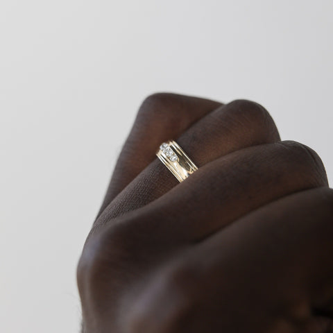 Stone Setting High Polish Finish Men's Band 10 Stone Setting High Polish Finish Men's Band 10