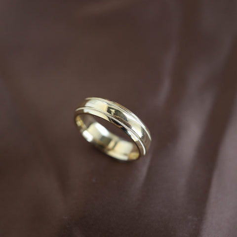 Classic Polished Finish Yellow Gold Men's Band 9 Classic Polished Finish Yellow Gold Men's Band 9