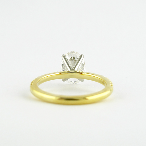 1.33 CT Oval Solitaire & Pave Setting Moissanite Engagement Ring 5 1.33 CT Oval Solitaire & Pave Setting Moissanite Engagement Ring 5