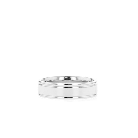 High-Polish Finish Regular Yellow Gold Men's Band 13 High-Polish Finish Regular Yellow Gold Men's Band 13