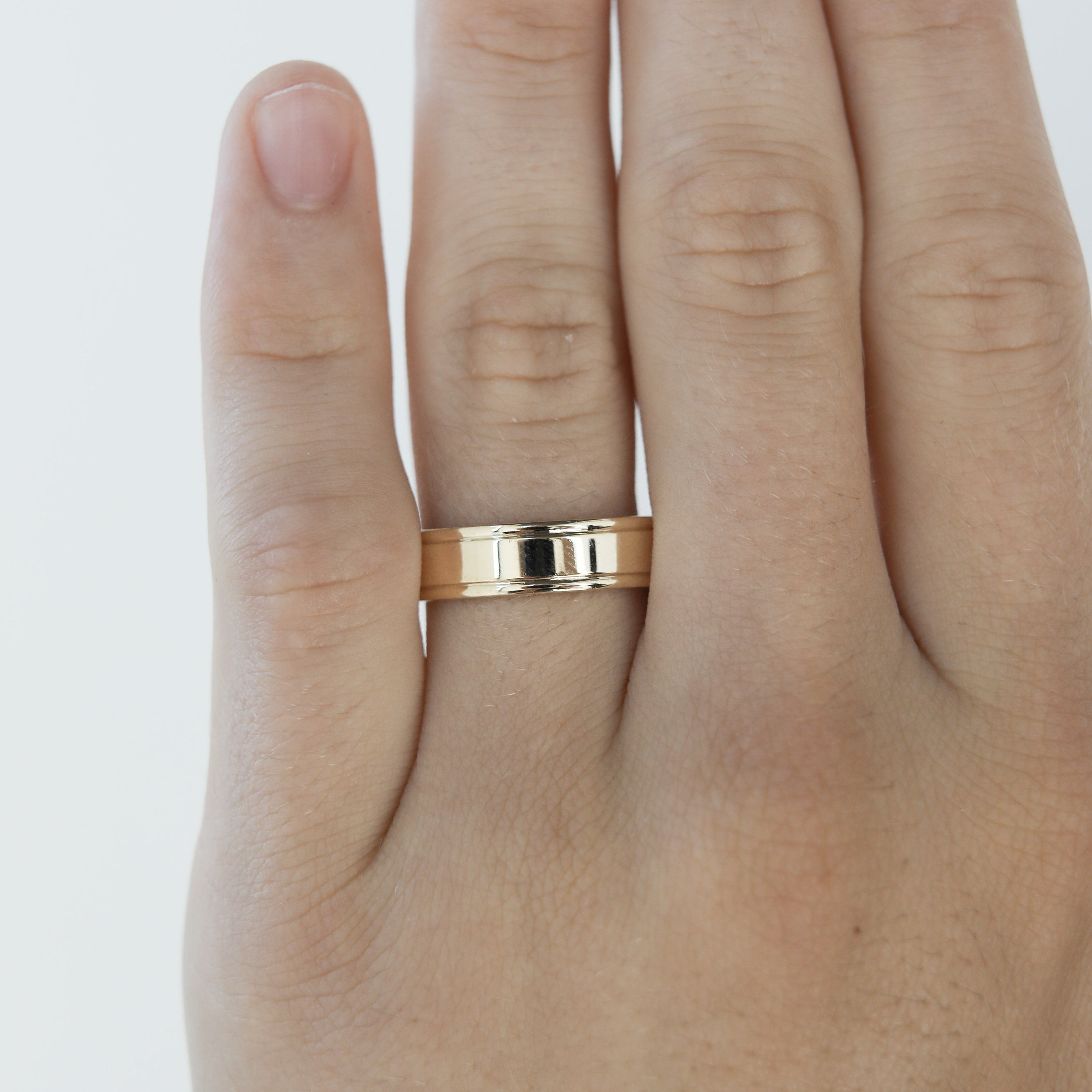 High-Polish Finish Regular Yellow Gold Men's Band 2 High-Polish Finish Regular Yellow Gold Men's Band 2