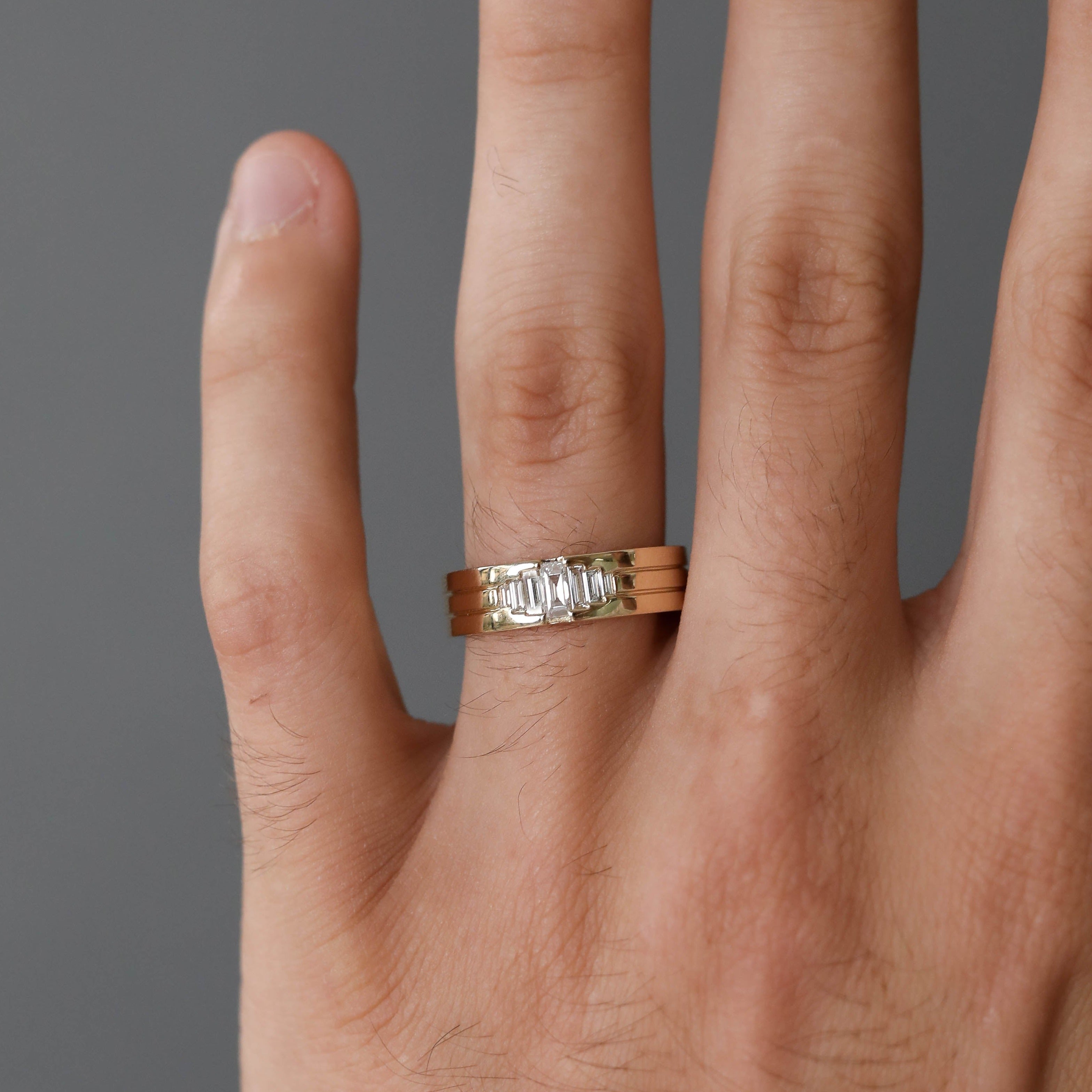 Stone Setting Classic High-Polish Finish Men's Band 5 Stone Setting Classic High-Polish Finish Men's Band 5
