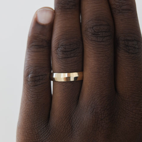 Polished Finish Yellow Gold Regular Men's Wedding Band 4 Polished Finish Yellow Gold Regular Men's Wedding Band 4