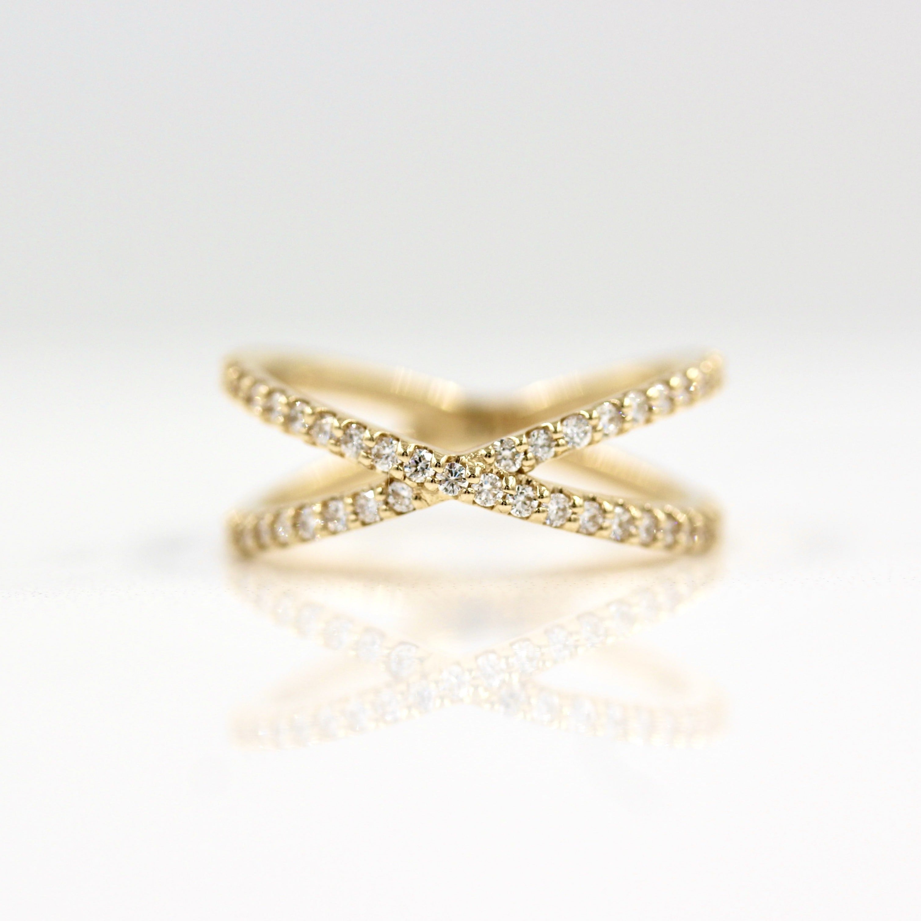 0.51 TCW Round Cut Criss Cross Moissanite Wedding Band 2 0.51 TCW Round Cut Criss Cross Moissanite Wedding Band 2