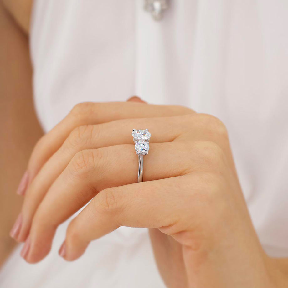 1.50 CT Round Shaped Moissanite Three Stone Style Engagement Ring 2 1.50 CT Round Shaped Moissanite Three Stone Style Engagement Ring 2