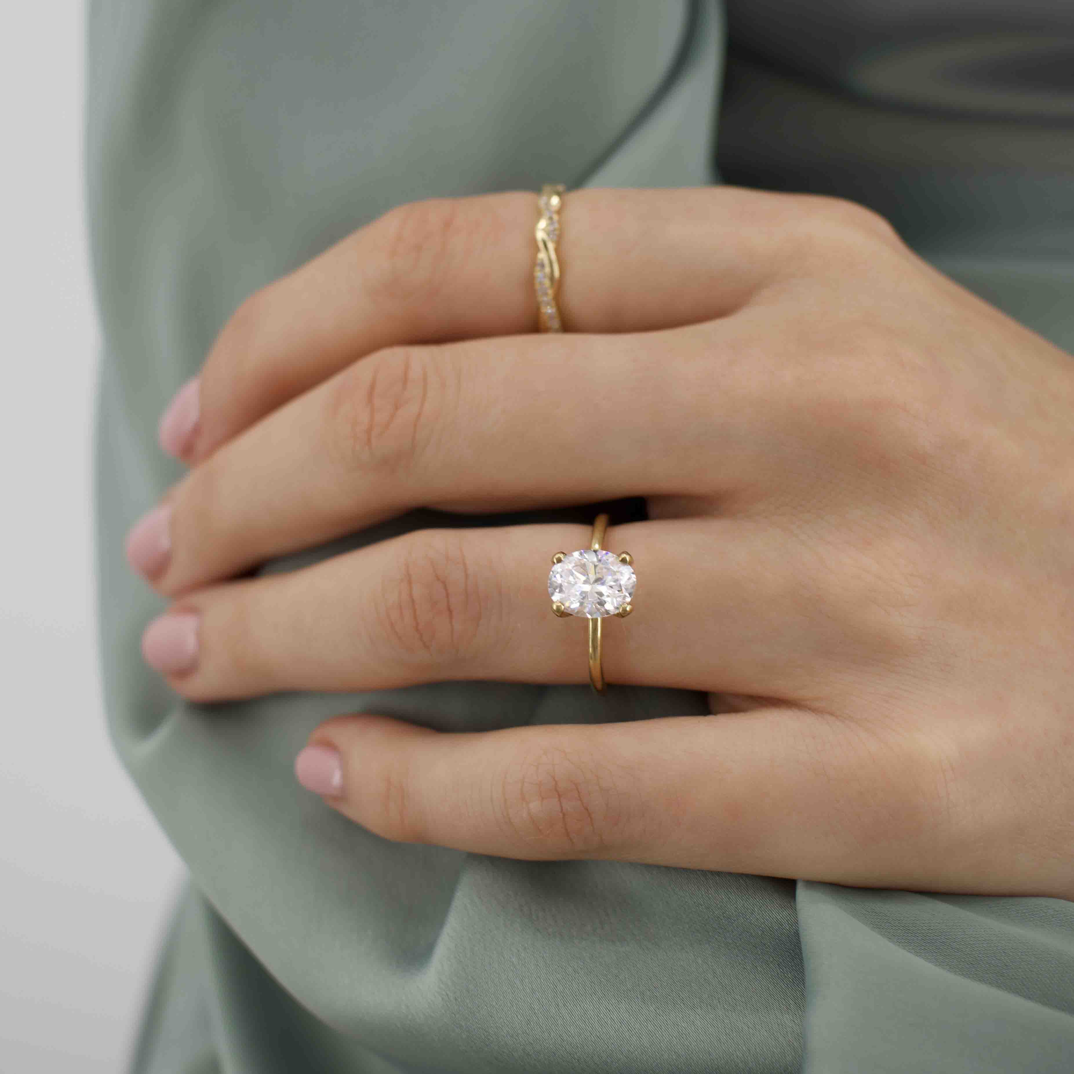 1.50 CT Oval Shaped Moissanite Solitaire Style Engagement Ring 6 1.50 CT Oval Shaped Moissanite Solitaire Style Engagement Ring 6
