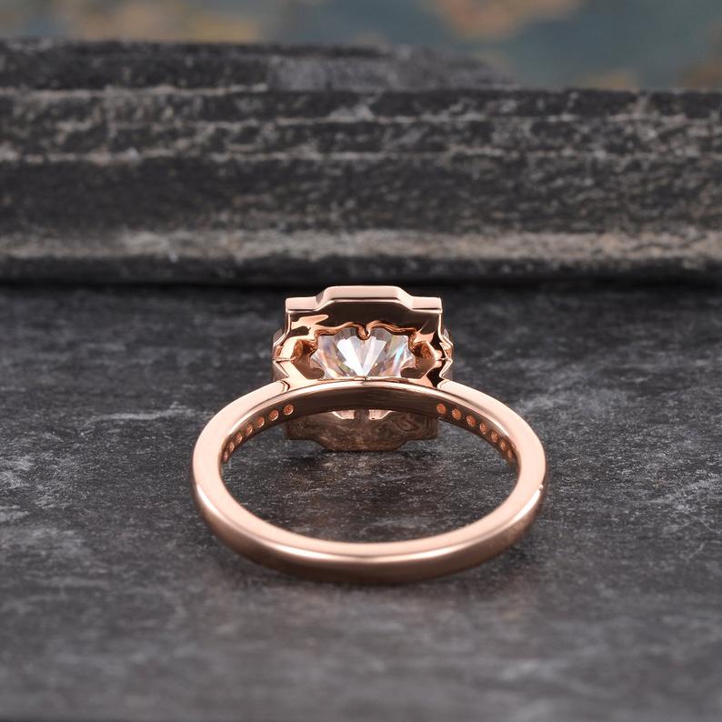 1.0 CT Round Cut Vintage Halo Moissanite Engagement Ring 5 1.0 CT Round Cut Vintage Halo Moissanite Engagement Ring 5