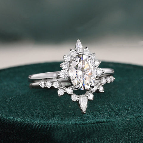 1.50 CT Pear Cut Cluster Moissanite Bridal Ring Set 3 1.50 CT Pear Cut Cluster Moissanite Bridal Ring Set 3