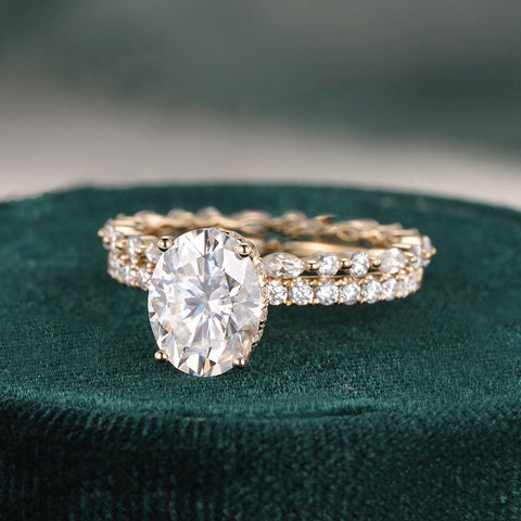 2.0 CT Oval Cut Solitaire Moissanite Bridal Ring Set 5 2.0 CT Oval Cut Solitaire Moissanite Bridal Ring Set 5