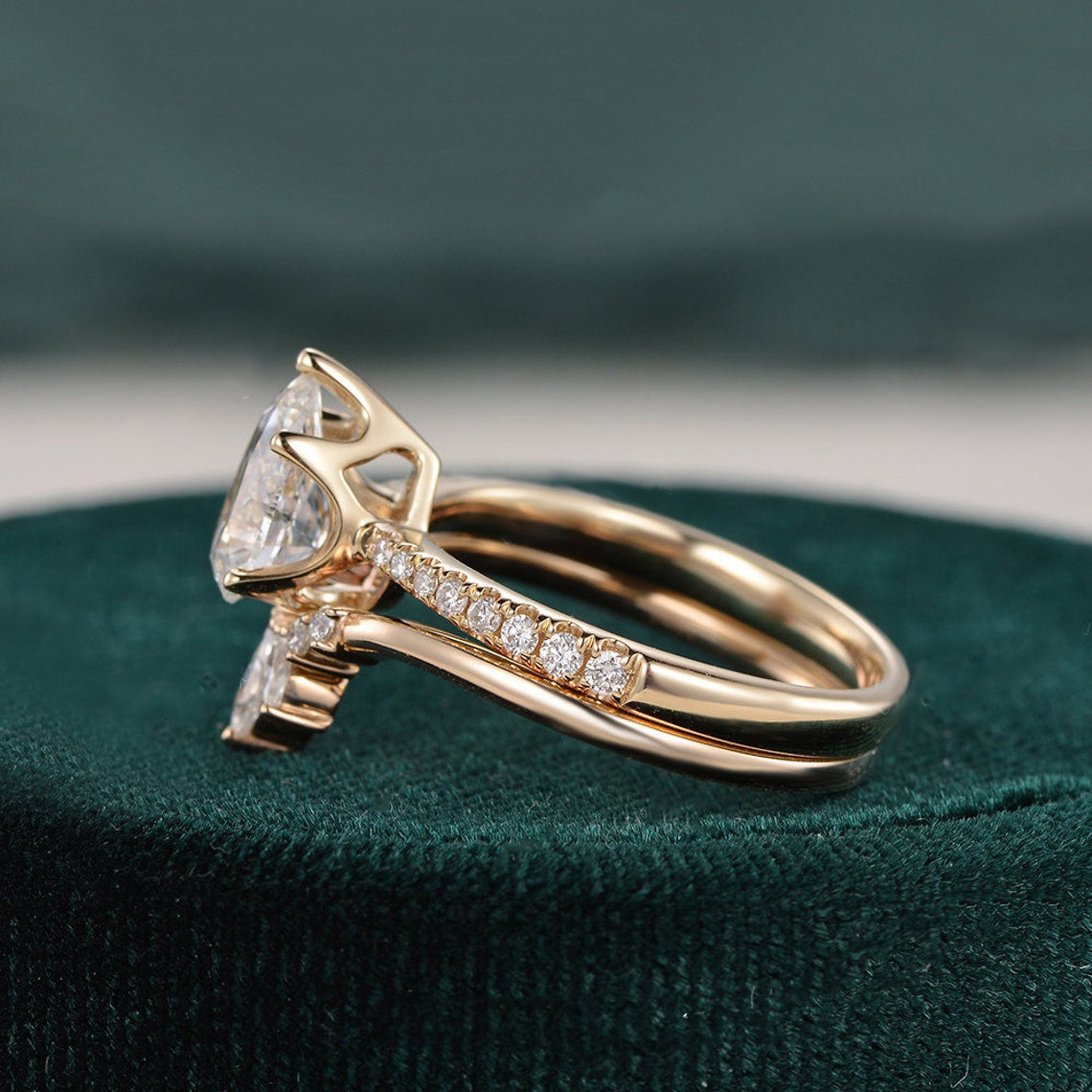 1.0 CT Pear Cut Solitaire Pave Setting Moissanite Bridal Ring Set 5 1.0 CT Pear Cut Solitaire Pave Setting Moissanite Bridal Ring Set 5