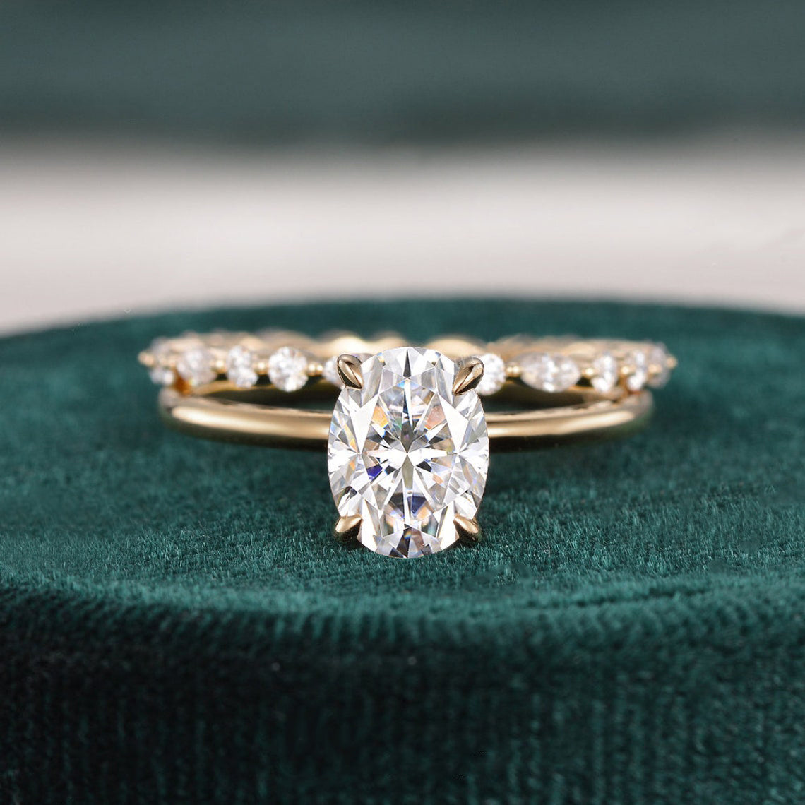 1.50 CT Oval Cut Solitaire Moissanite Bridal Ring Set 4 1.50 CT Oval Cut Solitaire Moissanite Bridal Ring Set 4