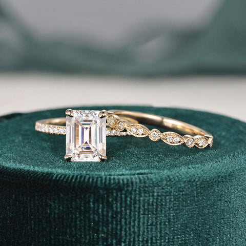 2.50 CT Emerald Cut Solitaire Style Moissanite Bridal Ring Set 5 2.50 CT Emerald Cut Solitaire Style Moissanite Bridal Ring Set 5