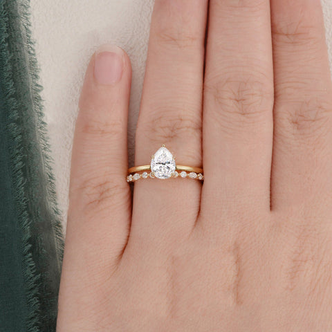 1.0 CT Pear Cut Solitaire Moissanite Bridal Ring Set 2 1.0 CT Pear Cut Solitaire Moissanite Bridal Ring Set 2