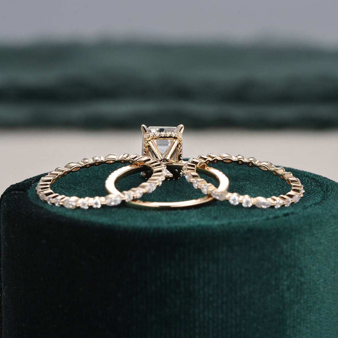 2.50 CT Emerald Cut Solitaire Style Moissanite Bridal Ring Set 7 2.50 CT Emerald Cut Solitaire Style Moissanite Bridal Ring Set 7
