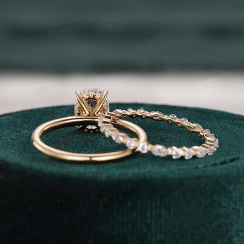 1.50 CT Oval Cut Solitaire Moissanite Bridal Ring Set 5 1.50 CT Oval Cut Solitaire Moissanite Bridal Ring Set 5