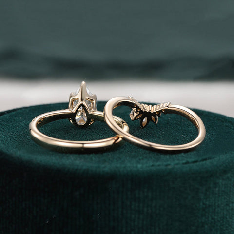 1.0 CT Pear Cut Solitaire Pave Setting Moissanite Bridal Ring Set 7 1.0 CT Pear Cut Solitaire Pave Setting Moissanite Bridal Ring Set 7
