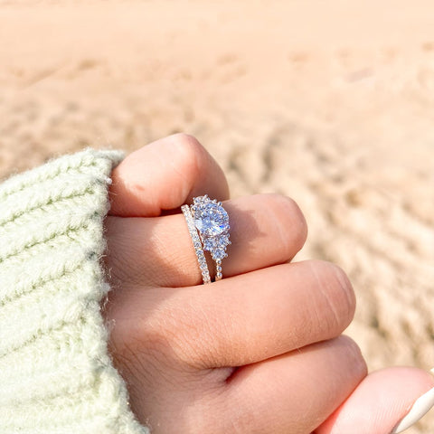 2.0 CT Round Cut Cluster Moissanite Engagement Ring 4 2.0 CT Round Cut Cluster Moissanite Engagement Ring 4