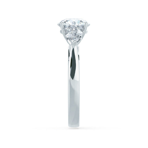 1.0 CT Round Shaped Moissanite Three Stone Engagement Ring 7 1.0 CT Round Shaped Moissanite Three Stone Engagement Ring 7