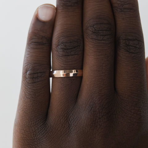 Polished Finish Yellow Gold Regular Men's Wedding Band 12 Polished Finish Yellow Gold Regular Men's Wedding Band 12