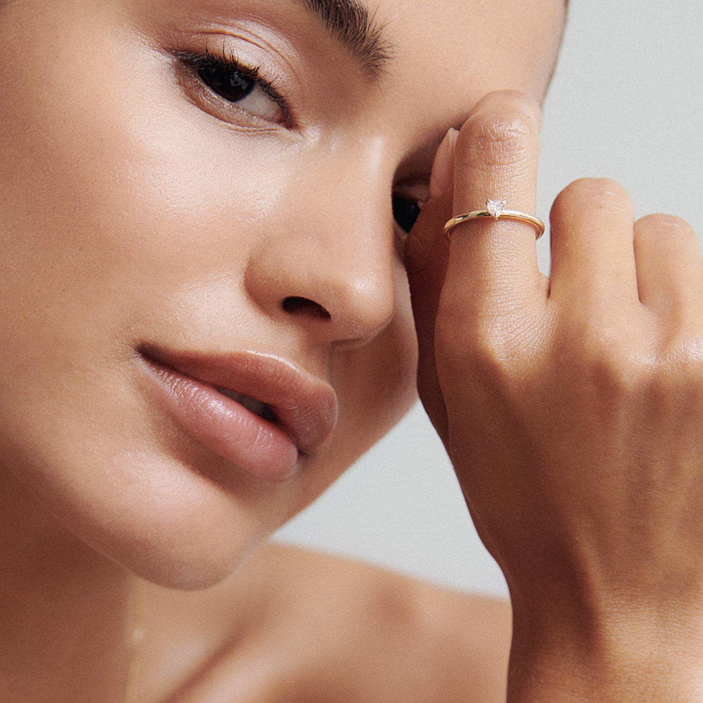 Stunning 0.15 CT Heart Moissanite Engagement Ring with Solitaire Design 8