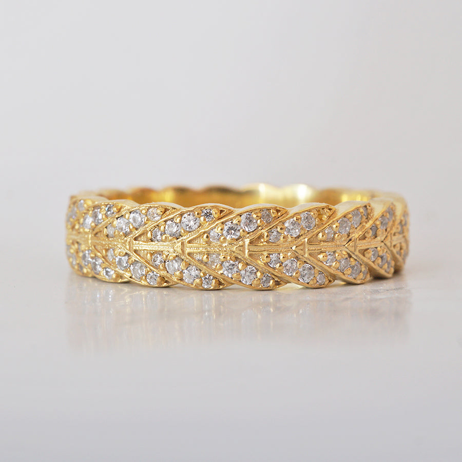 Round Stones Feather Style Men's Wedding Band 5 Round Stones Feather Style Men's Wedding Band 5