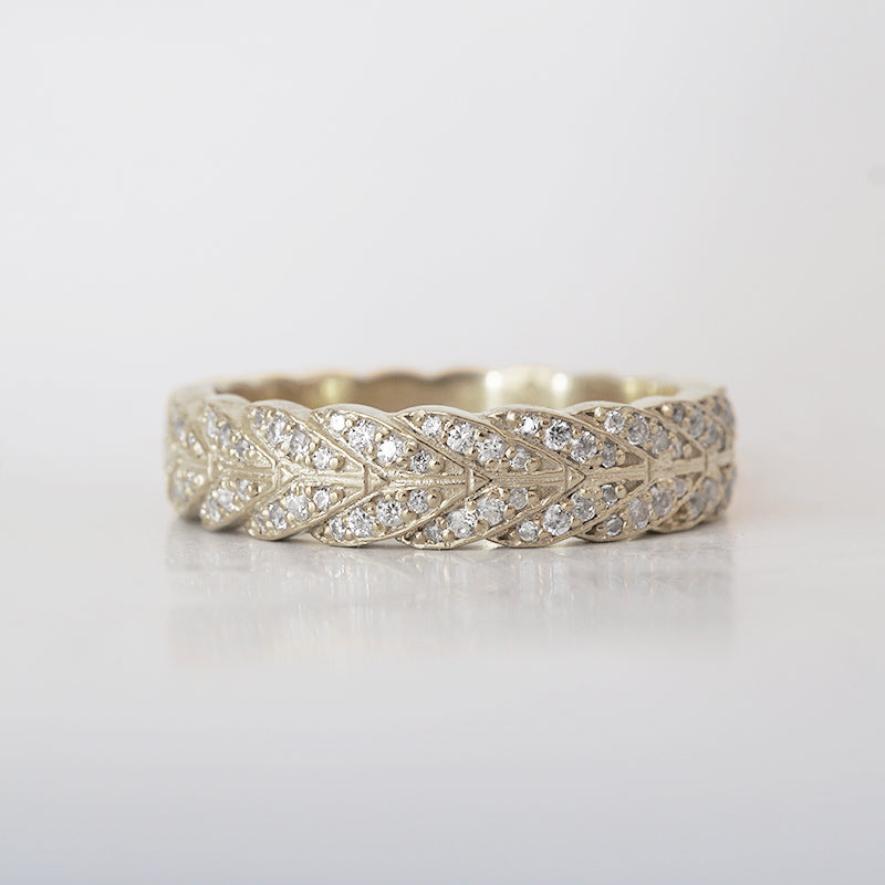 Round Stones Feather Style Men's Wedding Band 7 Round Stones Feather Style Men's Wedding Band 7