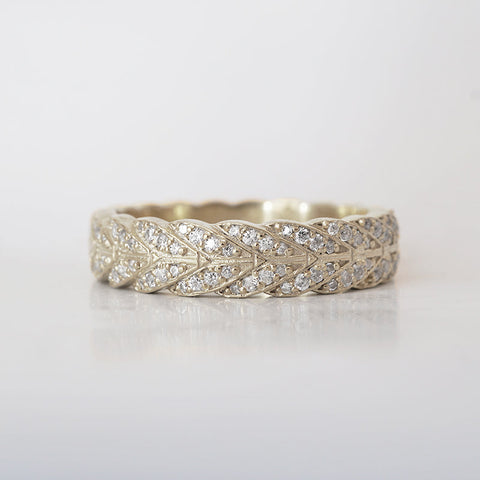 Round Stones Feather Style Men's Wedding Band 7 Round Stones Feather Style Men's Wedding Band 7