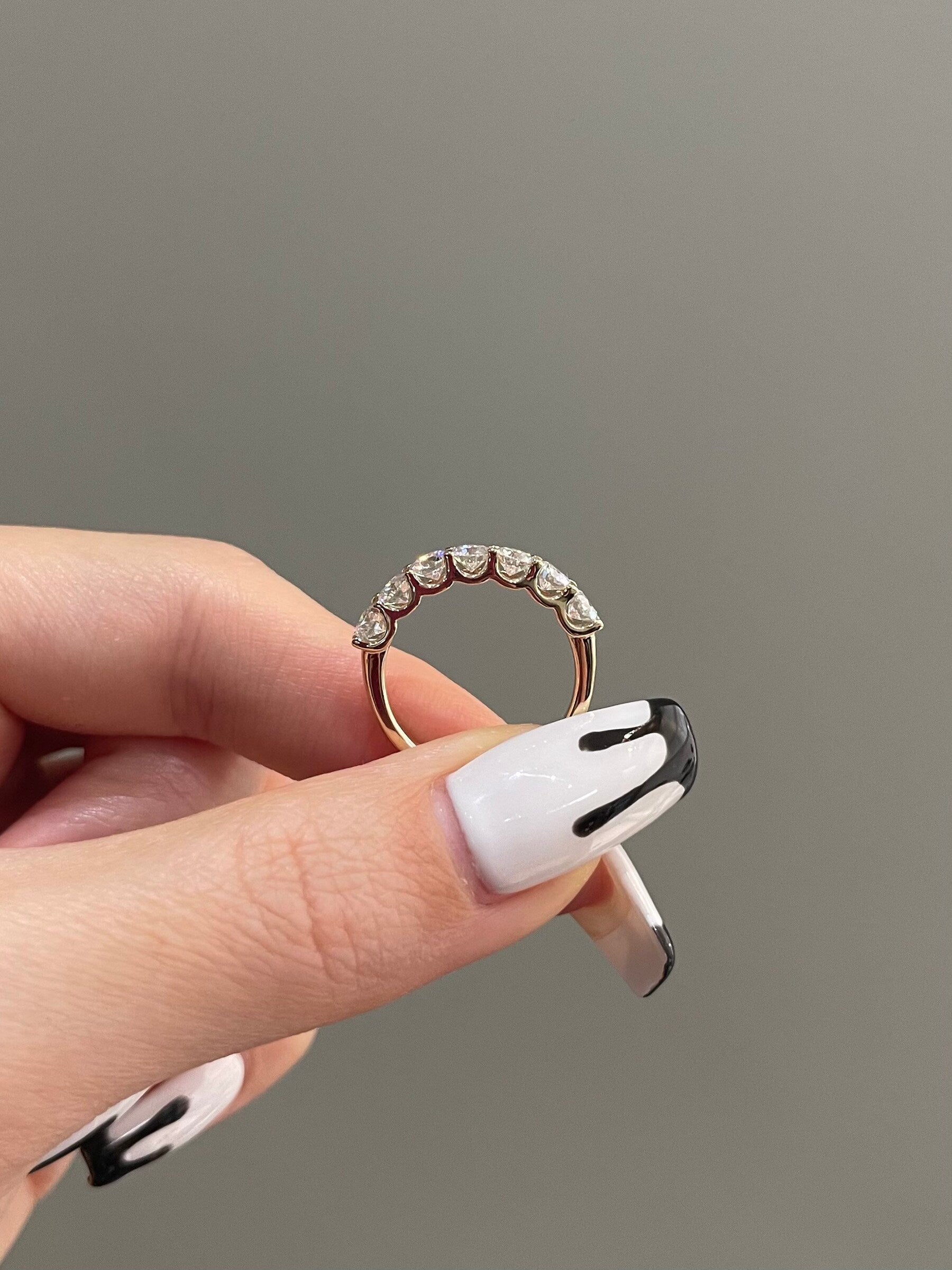 1.40 TCW Round Shaped Moissanite Five Stones Wedding Band 6 1.40 TCW Round Shaped Moissanite Five Stones Wedding Band 6