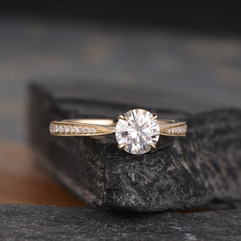 1.0 CT Round Cut Solitaire Moissanite Engagement Ring 1 1.0 CT Round Cut Solitaire Moissanite Engagement Ring 1