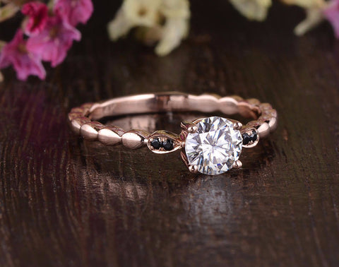 1.35 CT Round Cut Solitaire Moissanite Engagement Ring 3 1.35 CT Round Cut Solitaire Moissanite Engagement Ring 3