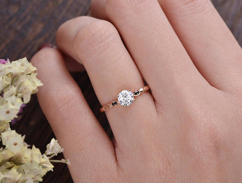 1.35 CT Round Cut Solitaire Moissanite Engagement Ring 2 1.35 CT Round Cut Solitaire Moissanite Engagement Ring 2