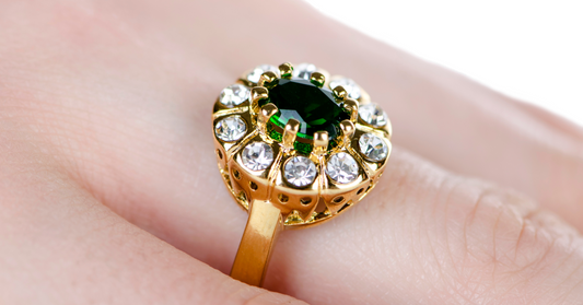 What Finger Does the Engagement Ring Go on