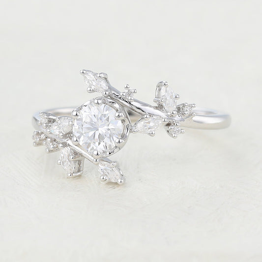 Round Cluster Lab-Grown Diamond Engagement Ring