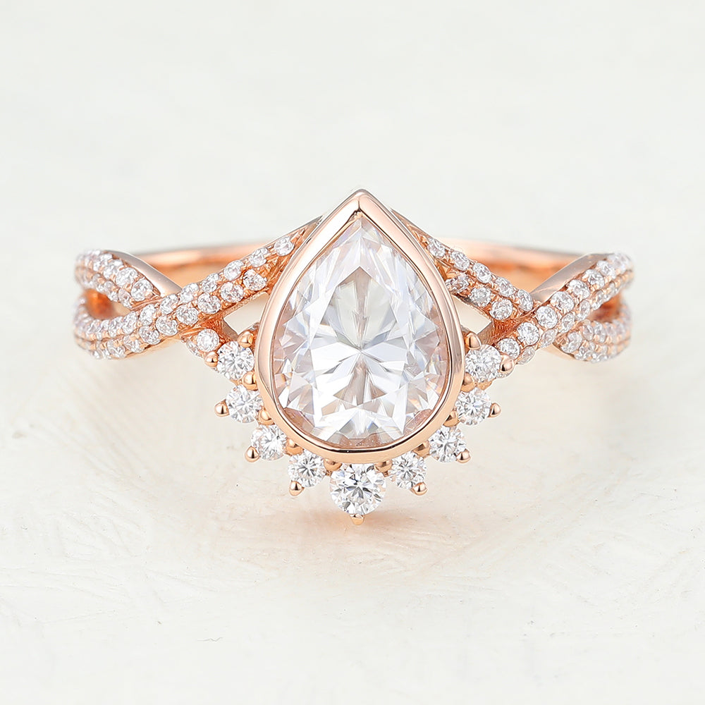 Pear Cluster & Bezel Lab-Grown Diamond Engagement Ring