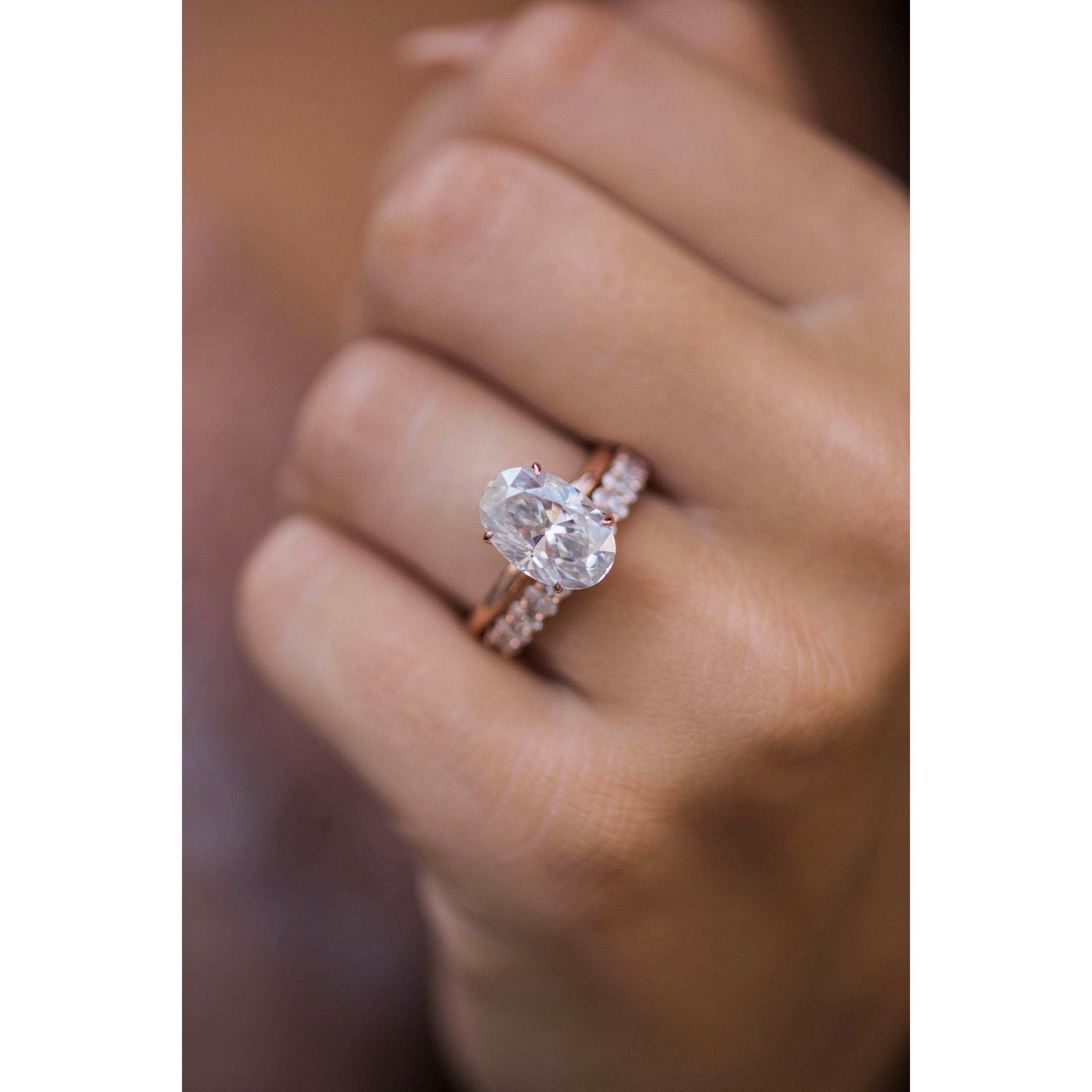 4.0 CT Oval Solitaire Moissanite Engagement Ring 9