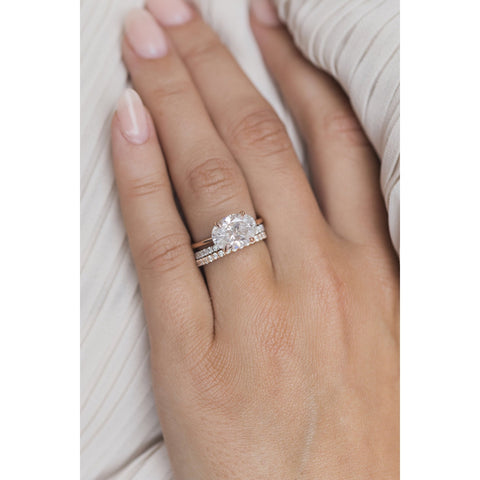 3.50 CT Oval Solitaire Moissanite Engagement Ring 2