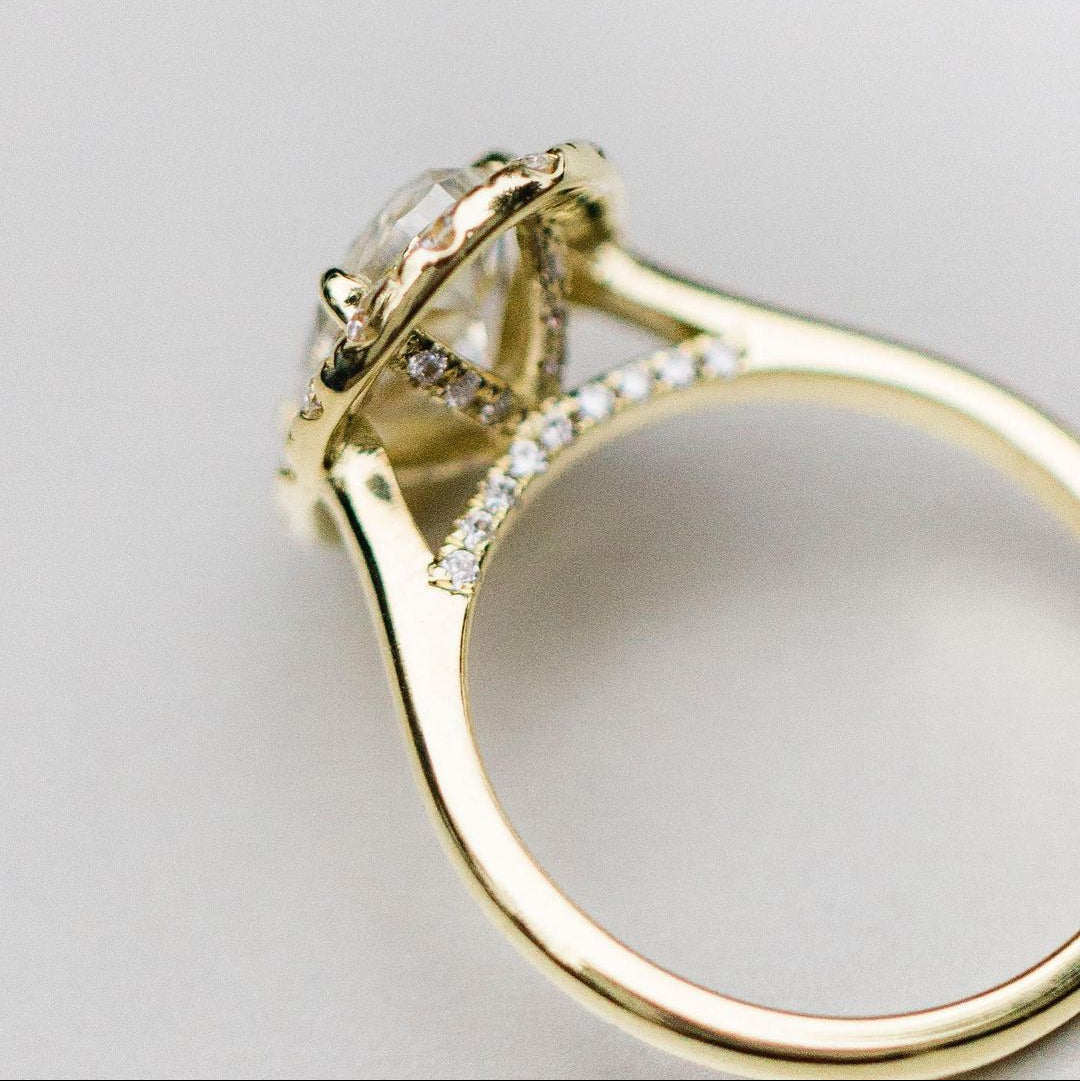 Oval Halo Lab Grown Diamond Engagement Ring