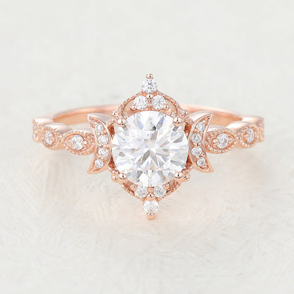 Round Vintage Art Deco Lab-Grown Diamond Engagement Ring