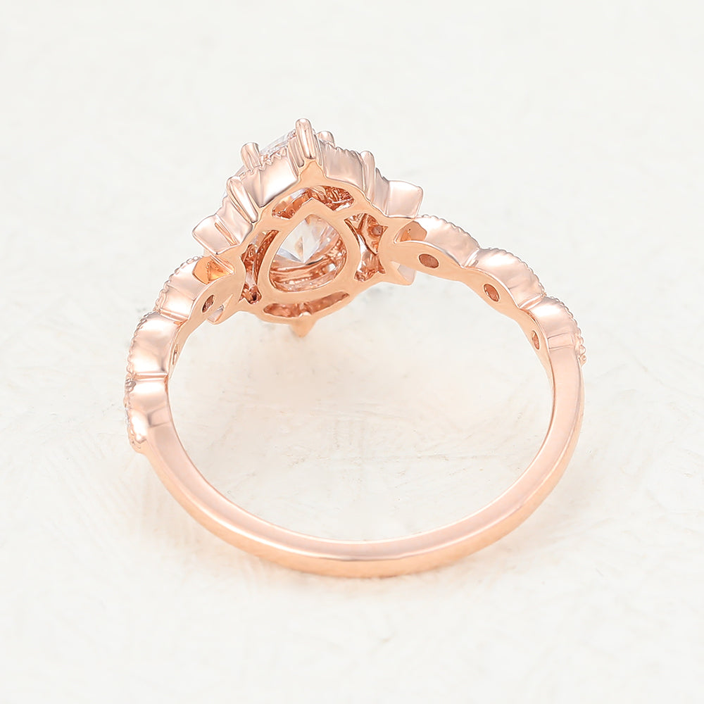 Pear Vintage Art Deco Lab-Grown Diamond Engagement Ring